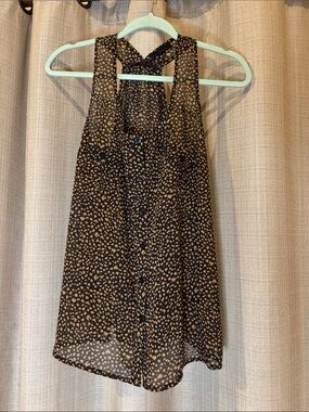 ⭐️ mine Black Tank Top with Tan Spot Print